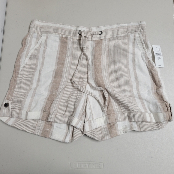Per Se NWT Living In Lonen Shorts. - Picture 1 of 8